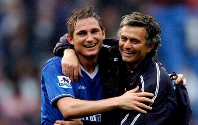 在球场上 在球场上